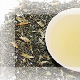 Zeige Details für China Grüner Drache weißer und grüner Tee Bild von China Grüner Drache weißer und grüner Tee