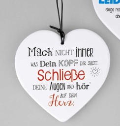 Zeige Details für Herz mit Spruch Hör auf dein Herz Bild von Herz mit Spruch Hör auf dein Herz