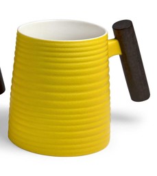 Zeige Details für Amalfi Tasse Henkelbecher Porzellan mit Holzgriff Bienenkorb Bild von Amalfi Tasse Henkelbecher Porzellan mit Holzgriff Bienenkorb